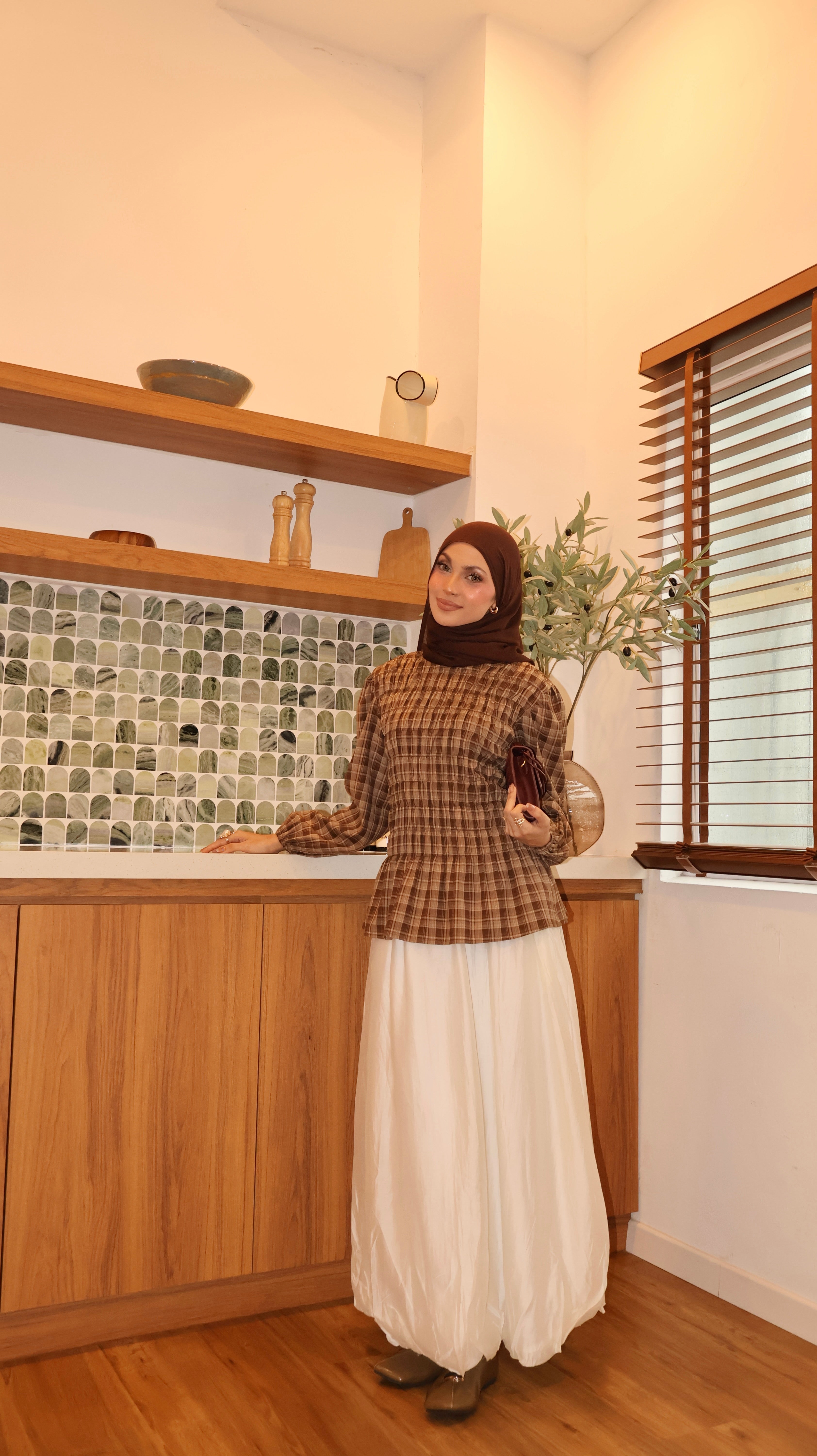 Ivy Plaid Top - Olivia